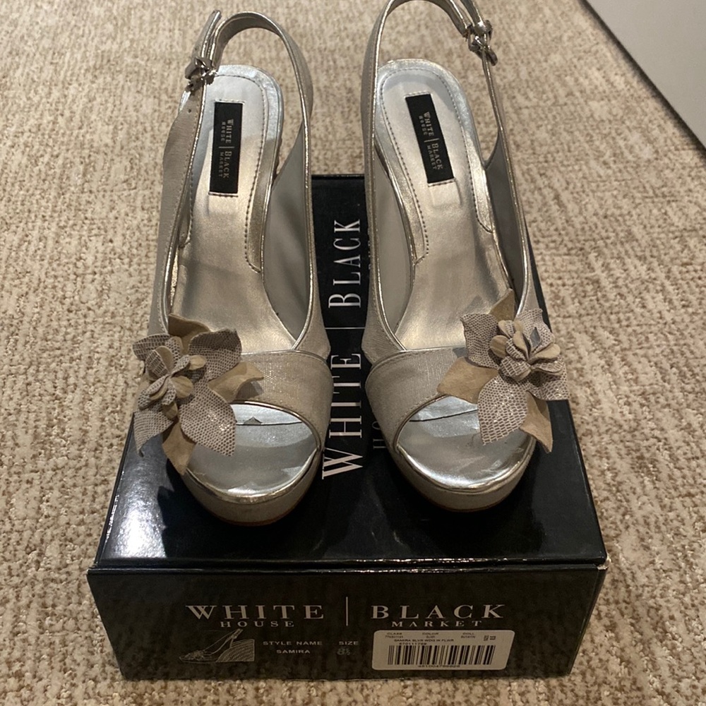 White House Black Market Samira Silver Wedge with Flower in Size 8 1/2!